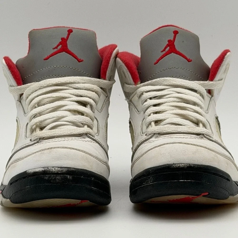 Air Jordan 5 Retro OG Fire Red 440889-102 Size 3Y‎